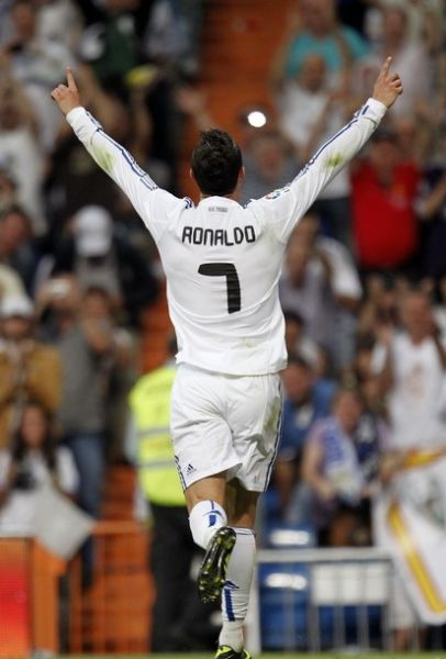 量对方防守 量对方防守